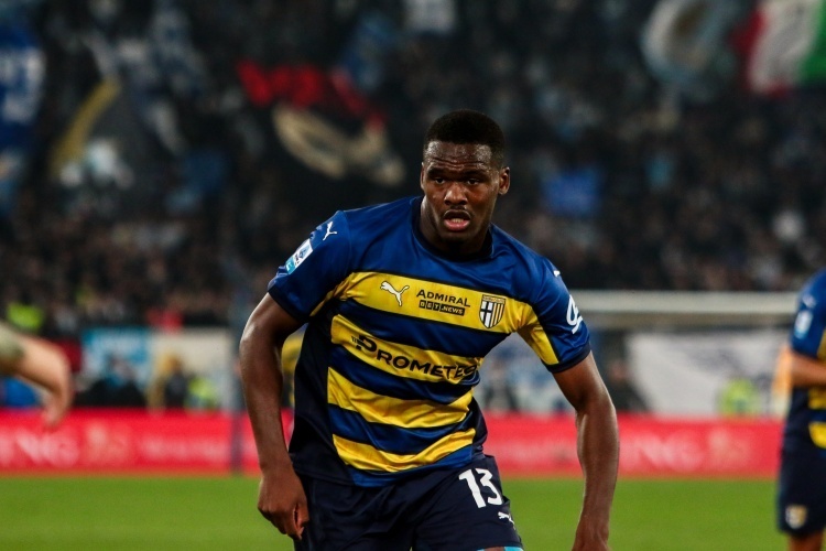 担任着衔接 担任着衔接